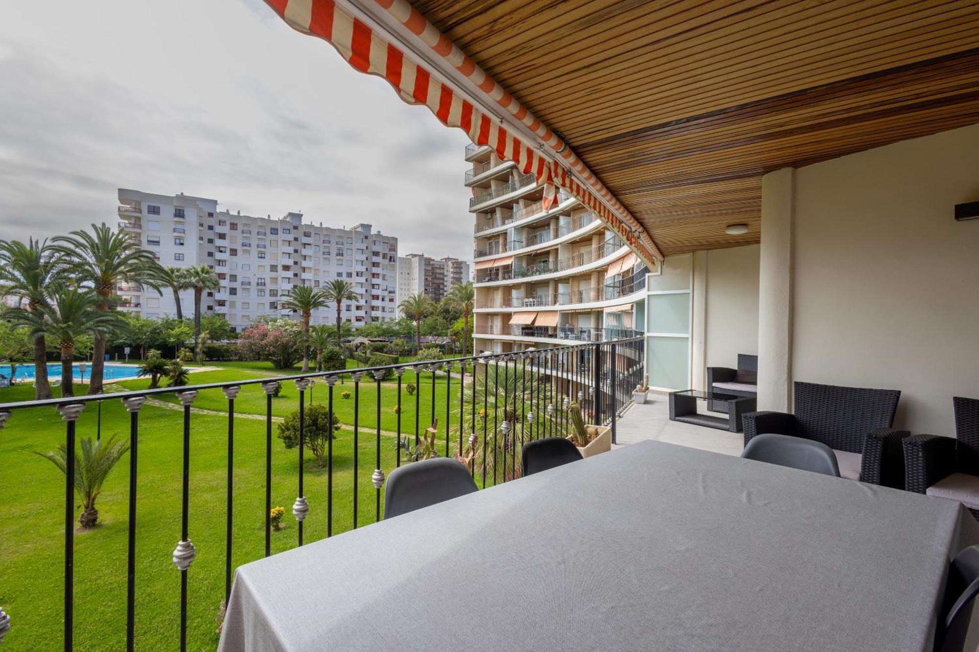 Residencia De Lujo Frente Al Mar Appartement Playa de Gandia Buitenkant foto